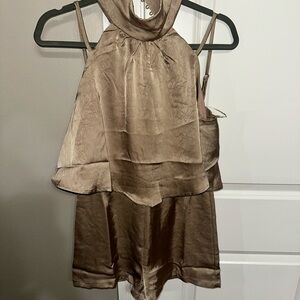 Cloud Ten champagne Romper size small